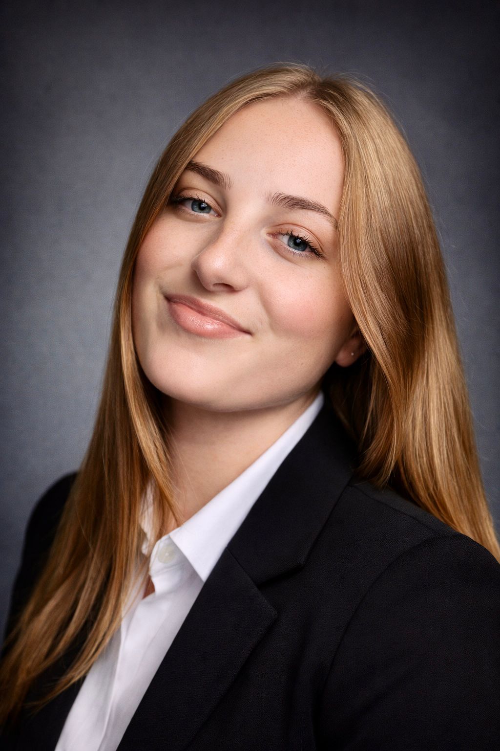 Ashley Janse van Vuuren - Virtual Assistant